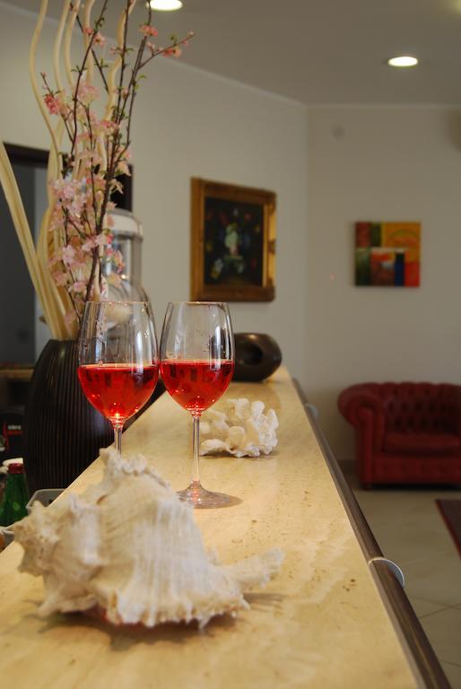 Hotel Caggiari เซนีกัลเลีย ภายนอก รูปภาพ